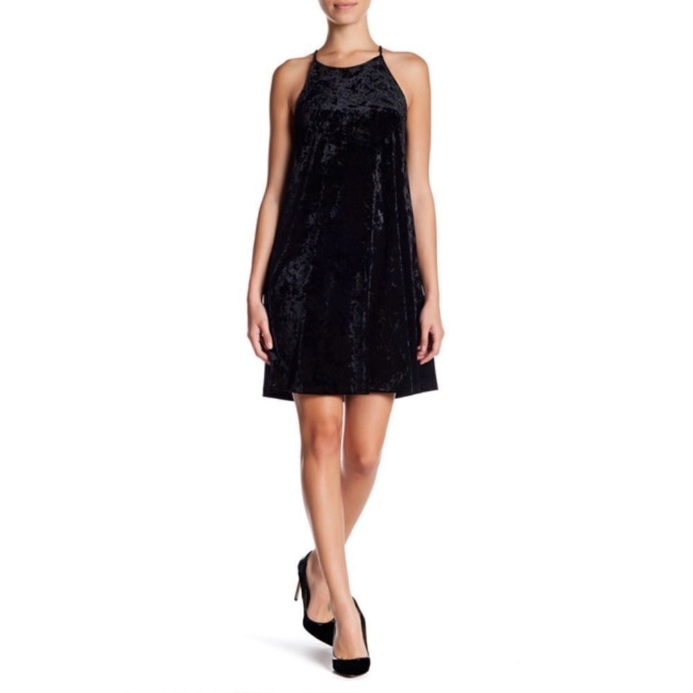 ✨HP✨ Long Sleever Shoulder Accented Dress✨
